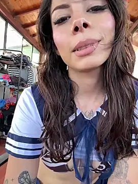 Snapshot of Isalove99 chatting on June 19, 3:27 pm Isalove99 online show from June 19, 3:27 pm