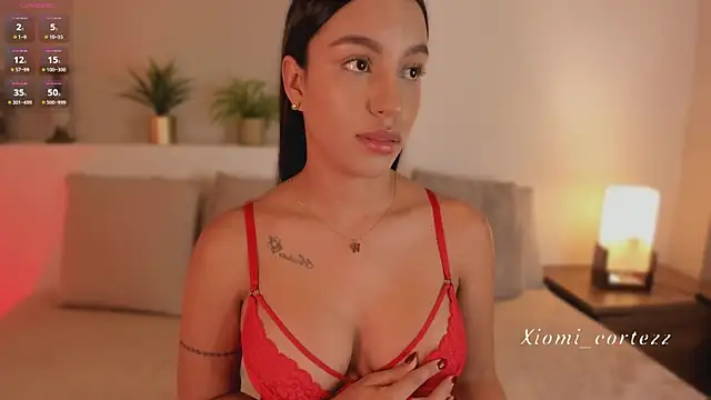 Snapshot of xiomara_cortes chatting on June 30, 7:37 pm xiomara cortes online show from June 30, 7:37 pm