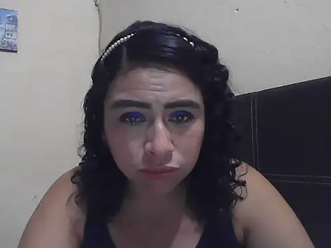 Snapshot of DalilahMx chatting on May 5, 11:13 pm DalilahMx online show from May 5, 11:13 pm