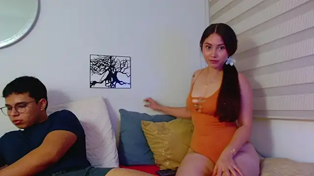 Snapshot of asuna_love20 chatting on February 4, 12:49 am asuna love20 online show from February 4, 12:49 am