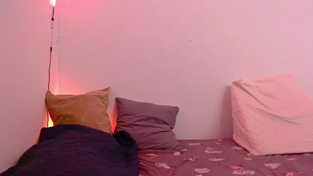 Snapshot of asuna_love20 chatting on February 22, 4:16 pm asuna love20 online show from February 22, 4:16 pm