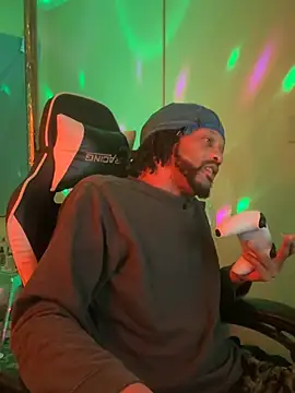 magic man1085 online show from March 13, 3:46 am