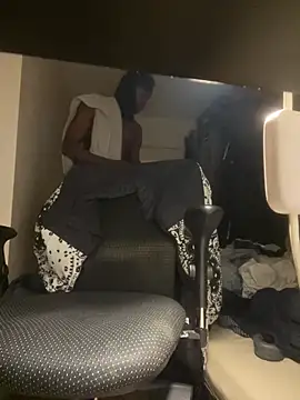 Snapshot of Goodkakihum chatting on March 1, 9:28 pm Goodkakihum online show from March 1, 9:28 pm