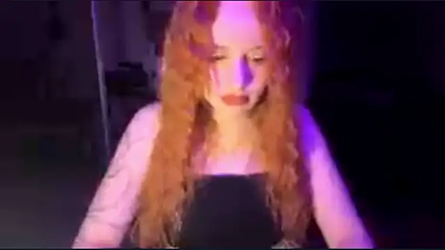 Snapshot of HeilyJeily chatting on February 26, 5:12 pm HeilyJeily online show from February 26, 5:12 pm