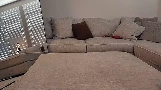 Hot Wife Amber online show from March 9, 5:50 pm