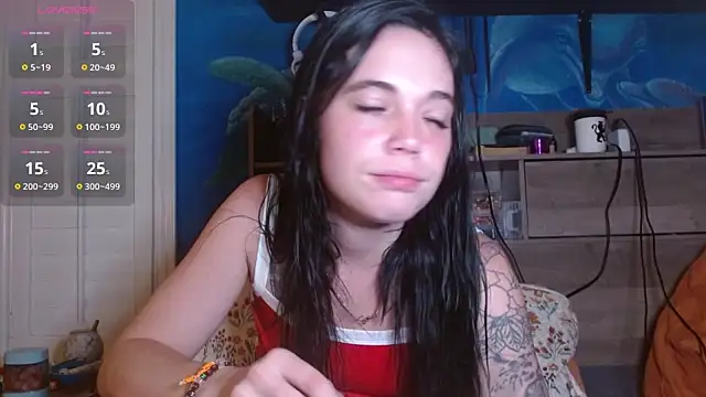 ahungkittykat online show from June 17, 12:13 am