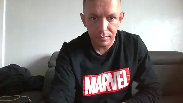 verscub6969 online show from March 6, 9:28 am