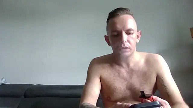 verscub6969 online show from July 4, 1:39 pm