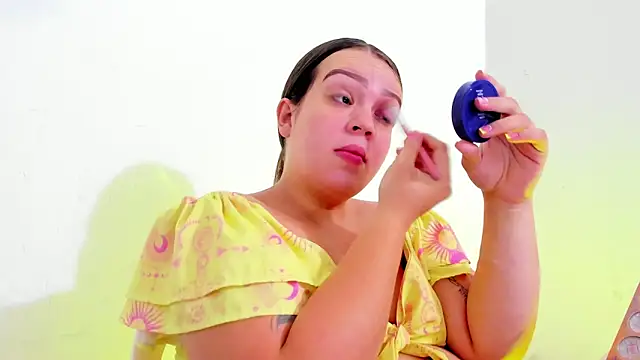 Emely pregnantt online show from February 12, 12:22 pm