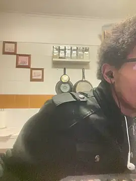 Snapshot of ELPikaPreta chatting on February 3, 3:48 am ELPikaPreta online show from February 3, 3:48 am