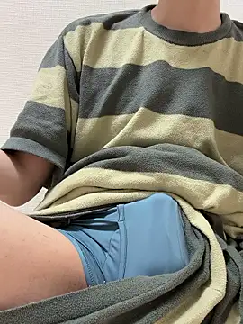 Snapshot of mumin08 chatting on February 5, 11:15 am mumin08 online show from February 5, 11:15 am