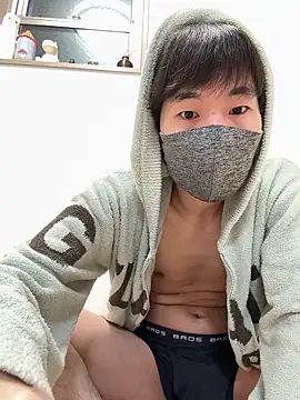 Snapshot of mumin08 chatting on March 1, 11:56 am mumin08 online show from March 1, 11:56 am