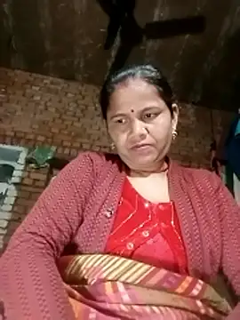 Snapshot of Pooja_sahu chatting on February 4, 8:03 pm Pooja sahu online show from February 4, 8:03 pm