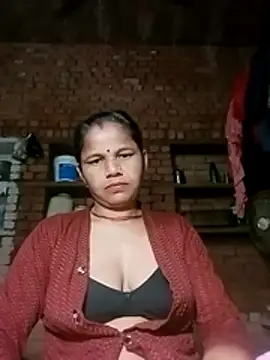 Snapshot of Pooja_sahu chatting on February 24, 5:55 pm Pooja sahu online show from February 24, 5:55 pm