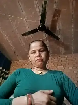 Snapshot of Pooja_sahu chatting on March 10, 8:41 am Pooja sahu online show from March 10, 8:41 am