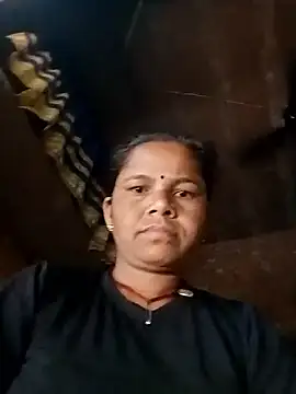 Snapshot of Pooja_sahu chatting on March 29, 8:36 am Pooja sahu online show from March 29, 8:36 am