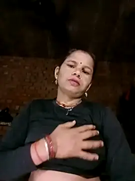 Snapshot of Pooja_sahu chatting on April 2, 7:44 pm Pooja sahu online show from April 2, 7:44 pm