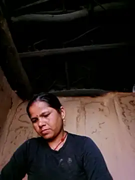 Snapshot of Pooja_sahu chatting on April 14, 7:47 am Pooja sahu online show from April 14, 7:47 am