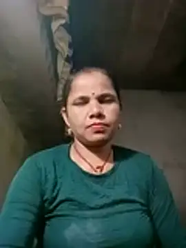 Snapshot of Pooja_sahu chatting on April 16, 3:46 pm Pooja sahu online show from April 16, 3:46 pm