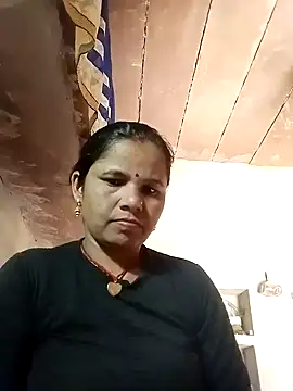 Snapshot of Pooja_sahu chatting on April 25, 8:06 am Pooja sahu online show from April 25, 8:06 am