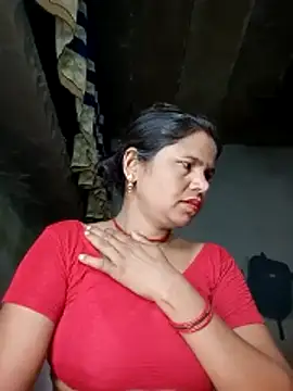 Snapshot of Pooja_sahu chatting on June 16, 10:12 pm Pooja sahu online show from June 16, 10:12 pm