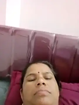 Snapshot of Pooja_sahu chatting on June 20, 5:05 pm Pooja sahu online show from June 20, 5:05 pm