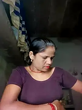 Snapshot of Pooja_sahu chatting on July 10, 6:10 pm Pooja sahu online show from July 10, 6:10 pm