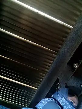 Snapshot of Lucky_couple-1 chatting on March 31, 3:19 am Lucky couple-1 online show from March 31, 3:19 am