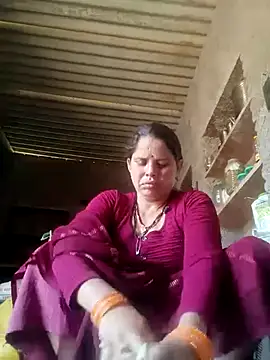 Snapshot of Lucky_couple-1 chatting on April 16, 3:51 am Lucky couple-1 online show from April 16, 3:51 am