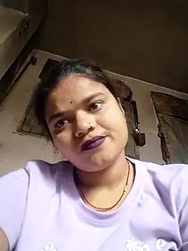 Snapshot of Aisamasti chatting on April 25, 7:55 am Aisamasti online show from April 25, 7:55 am