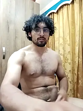 Snapshot of Apolo_Men chatting on February 26, 5:06 am Apolo Men online show from February 26, 5:06 am