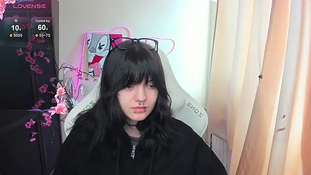 Emma Darkkk online show from February 25, 4:22 am