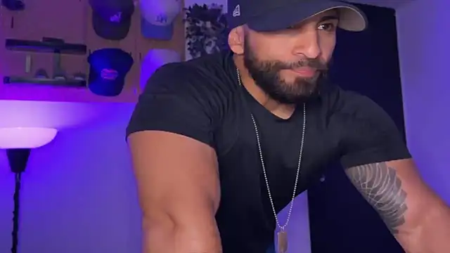 SamDornan51 online show from April 8, 1:16 am