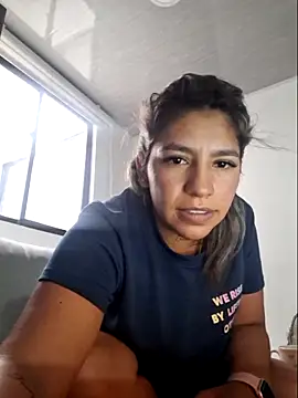 Ambar Cortes online show from February 12, 9:21 pm