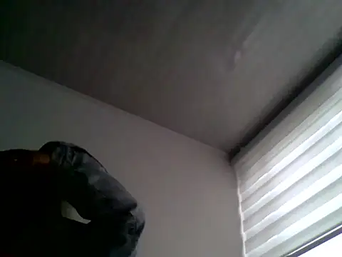 Ambar Cortes online show from February 16, 7:10 pm