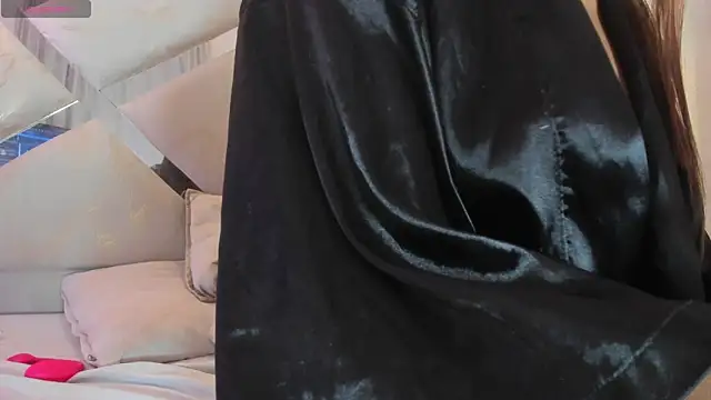 karlaa megan online show from March 21, 8:19 am