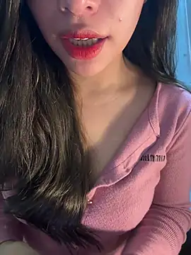 QuynhAnh 2k1 online show from February 26, 8:46 am