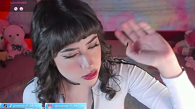 Snapshot of Tamara_uwu chatting on June 10, 8:41 pm Tamara uwu online show from June 10, 8:41 pm