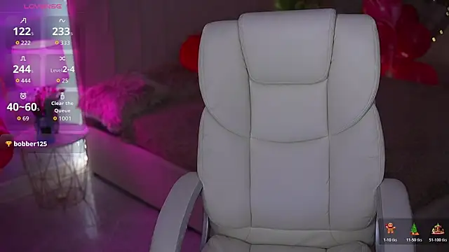 OliviaMoore  online show from February 15, 2:03 pm