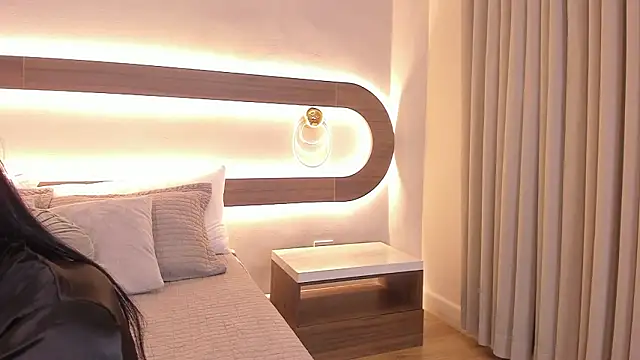 Violeta sum online show from March 6, 12:23 pm