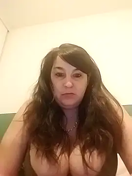 Snapshot of alexandrafrancaise0000 chatting on February 11, 8:58 pm alexandrafrancaise0000 online show from February 11, 8:58 pm