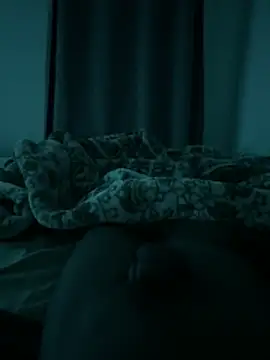 Snapshot of cumfirst1 chatting on March 14, 12:39 am cumfirst1 online show from March 14, 12:39 am