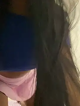 Snapshot of fahzinha chatting on February 22, 1:40 am fahzinha online show from February 22, 1:40 am