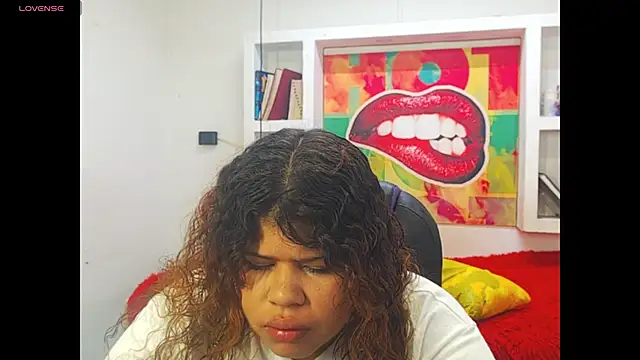 Cloe r online show from February 14, 9:00 pm