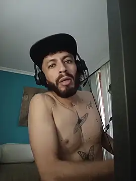 Snapshot of kauzZhomi chatting on February 9, 11:58 am kauzZhomi online show from February 9, 11:58 am