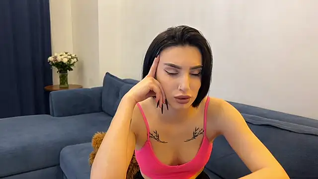 BlackFox V online show from February 17, 9:10 pm