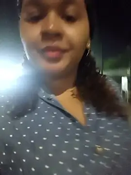 Snapshot of AdinaSkaly chatting on February 27, 8:58 am AdinaSkaly online show from February 27, 8:58 am