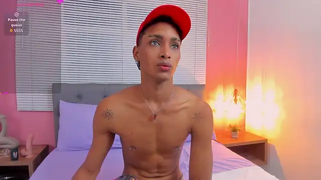 drako18  online show from February 24, 3:26 am