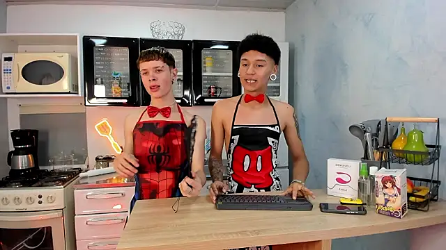 Snapshot of David_Banks_ chatting on February 24, 1:31 pm David Banks online show from February 24, 1:31 pm