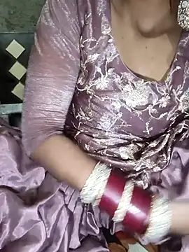 Snapshot of Pritu675 chatting on February 11, 6:24 pm Pritu675 online show from February 11, 6:24 pm